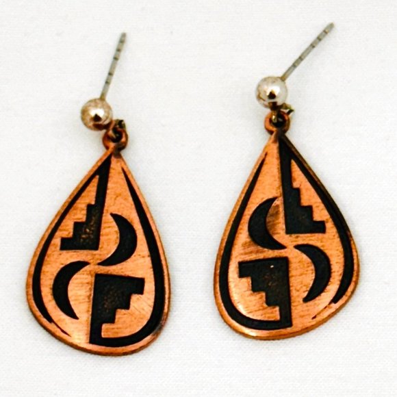 Vintage Solid Copper Etched Southwestern Moon Niello Dangle - Picture 2 of 6